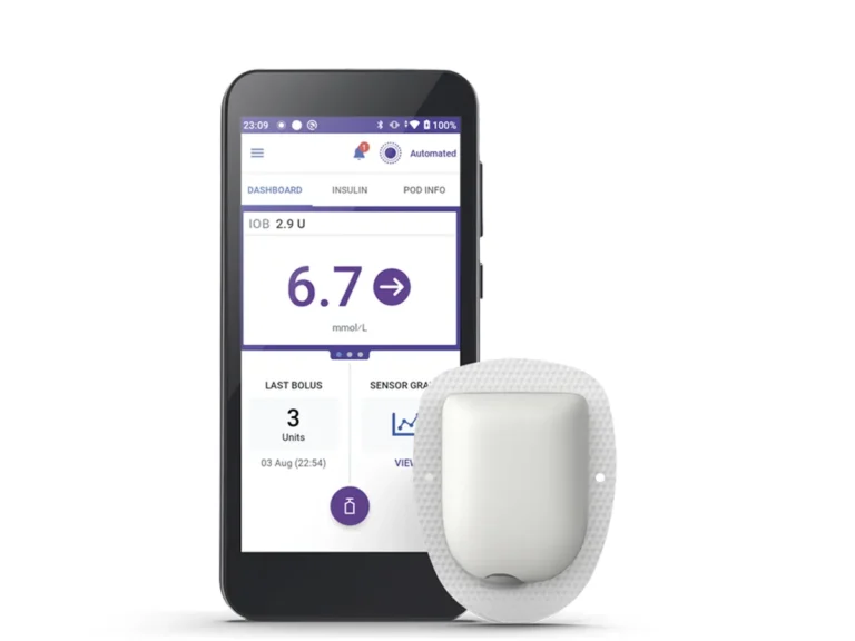 Пульт і под Omnipod 5 — інсулінова помпа без трубок